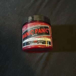 Manic panic hair dye